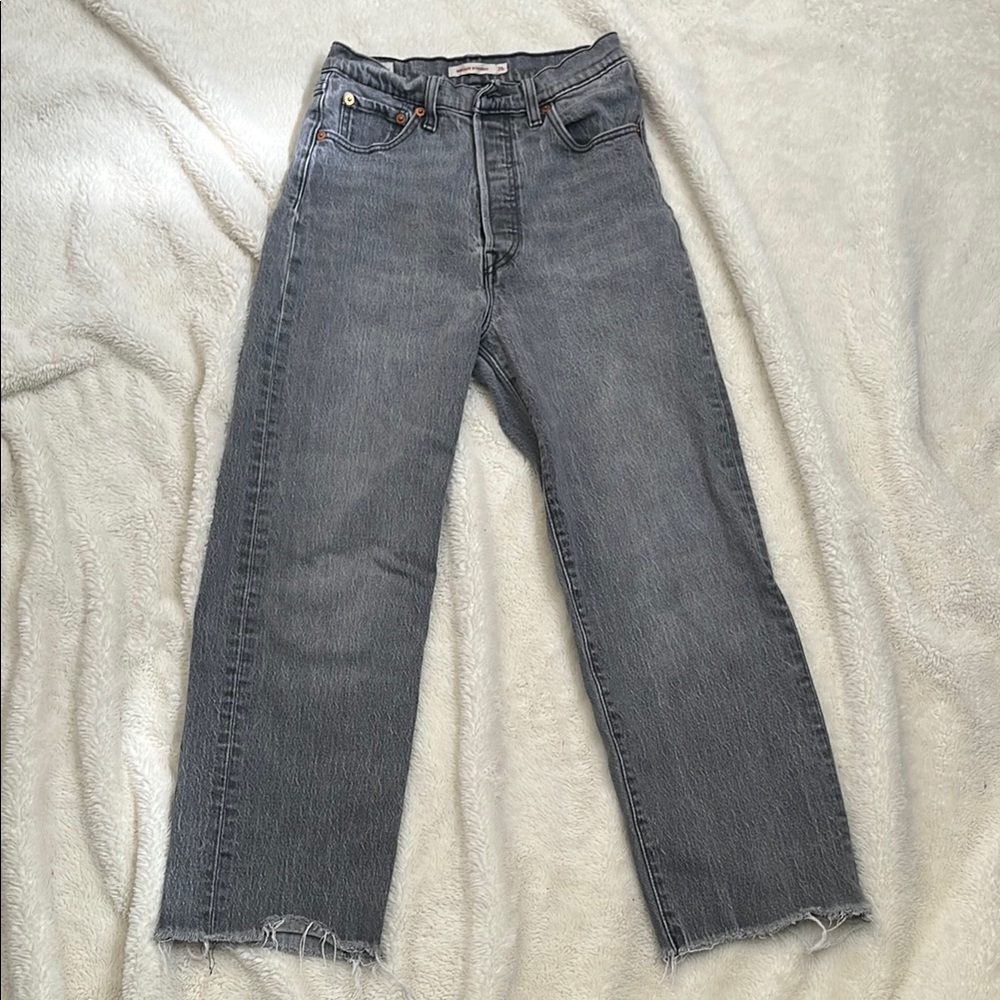 Levi’s Ribcage Straight Gray Straight Leg Jeans button up with Raw Hem